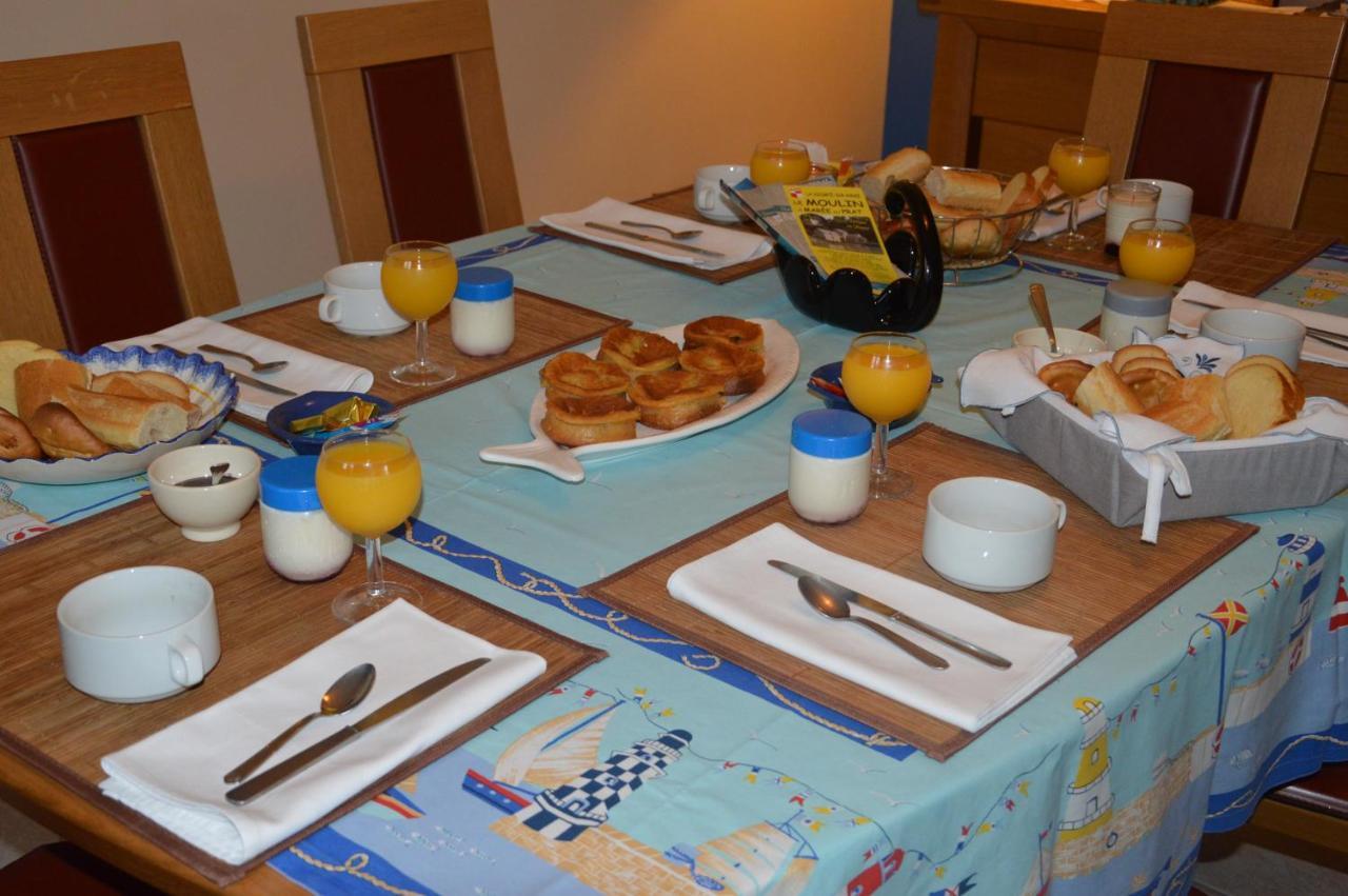 Le Minihic-sur-Rance Chez Brigitte Chambres A L Habitant מראה חיצוני תמונה